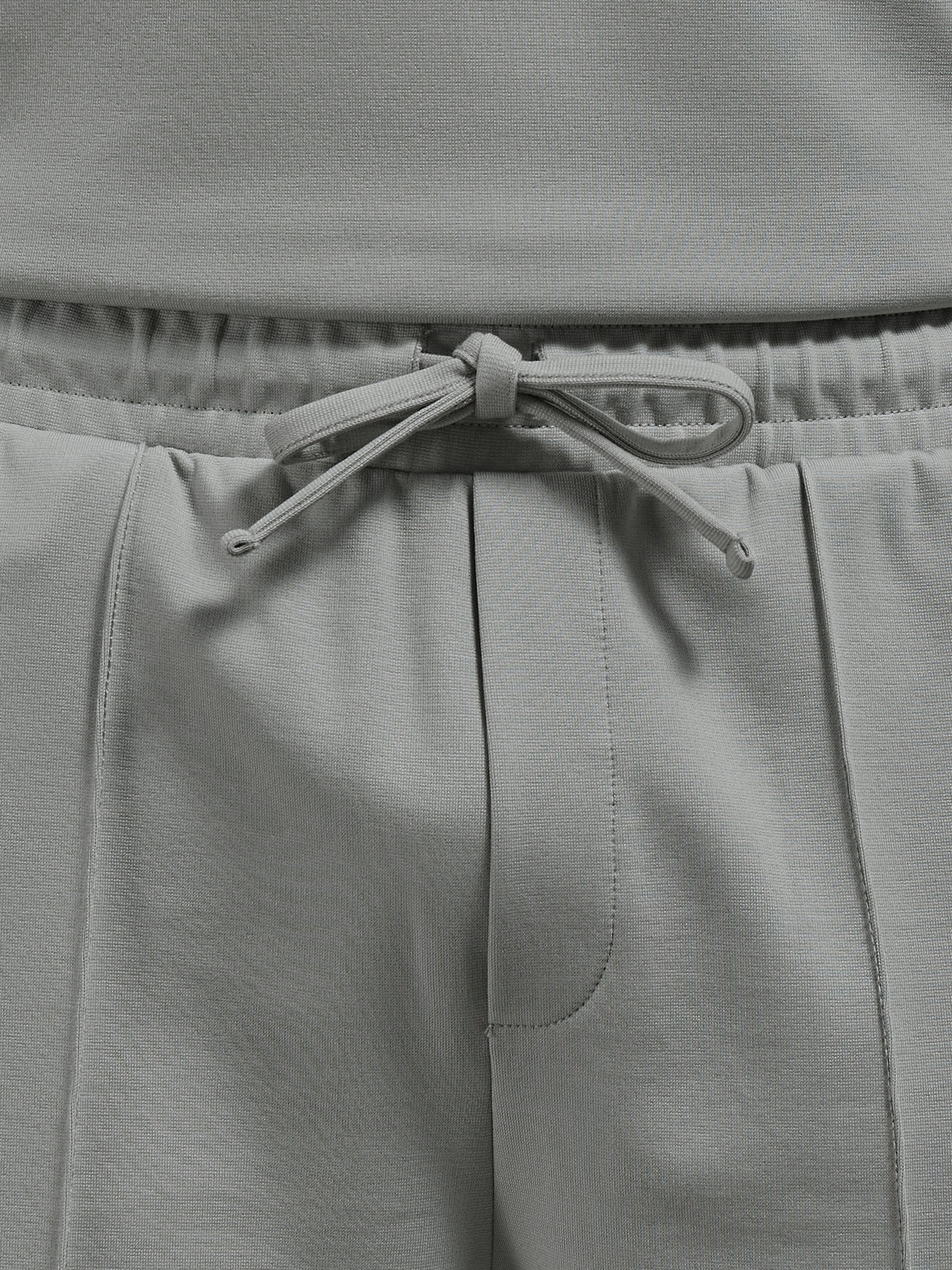 Luxe Short in Stone
